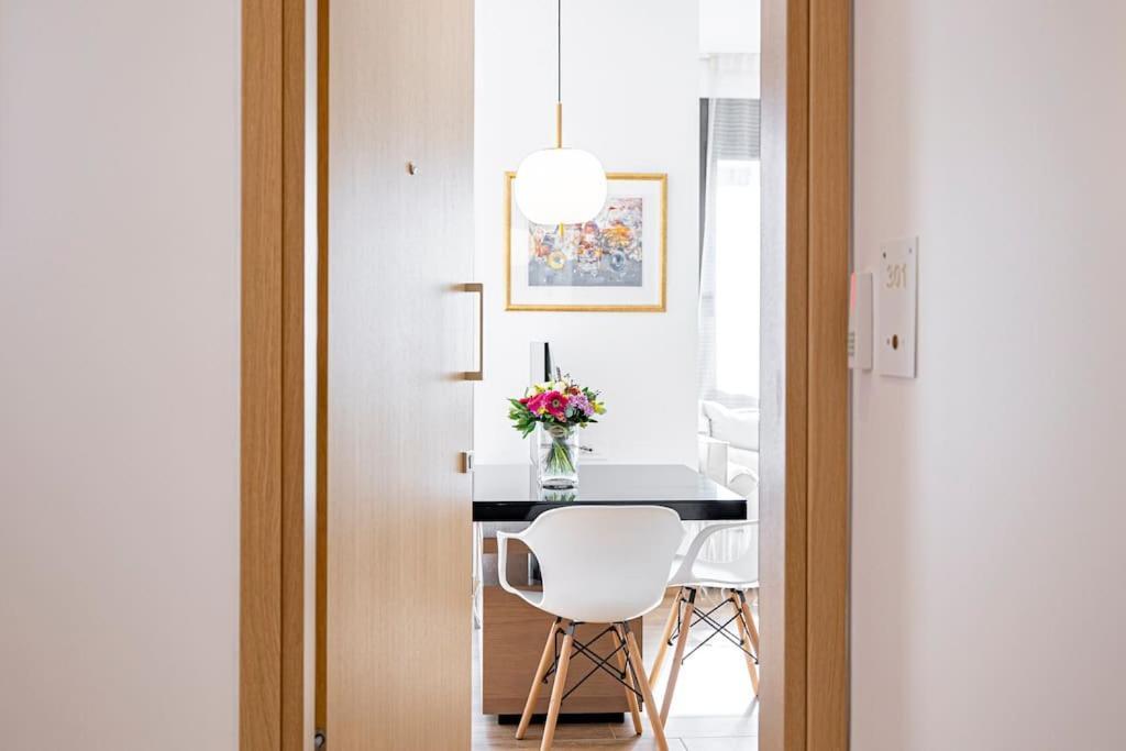 Art-W Executive Apartments Афины Экстерьер фото