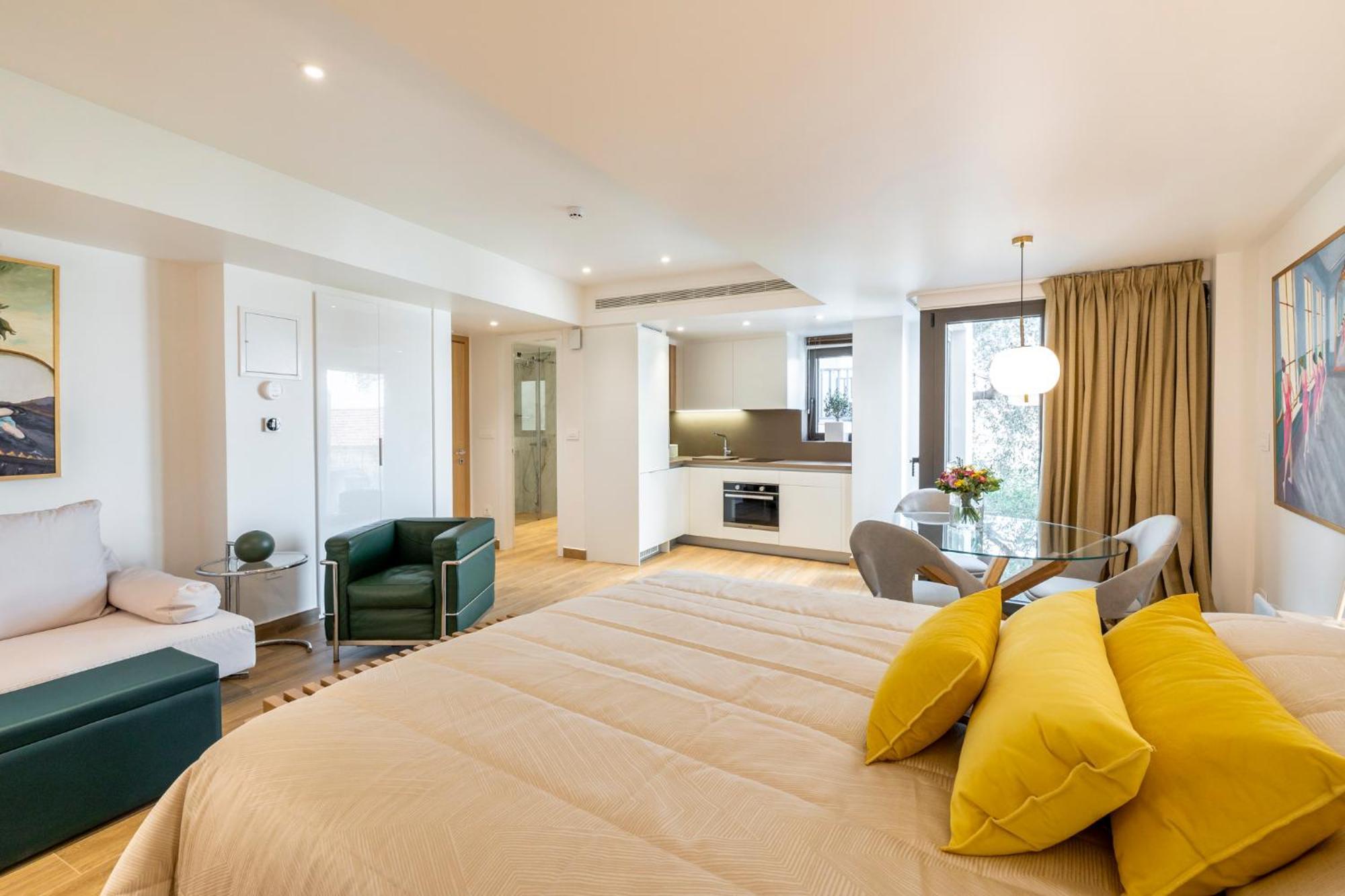 Art-W Executive Apartments Афины Экстерьер фото